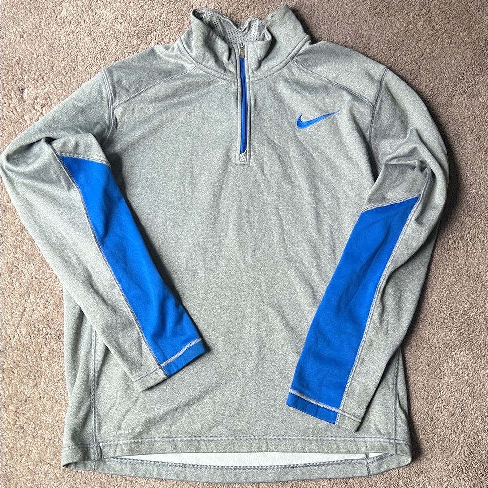 Nike Men's Performance Jacket in Gray and Blue